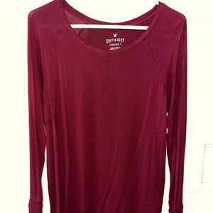 American Eagle long sleeve soft shirt